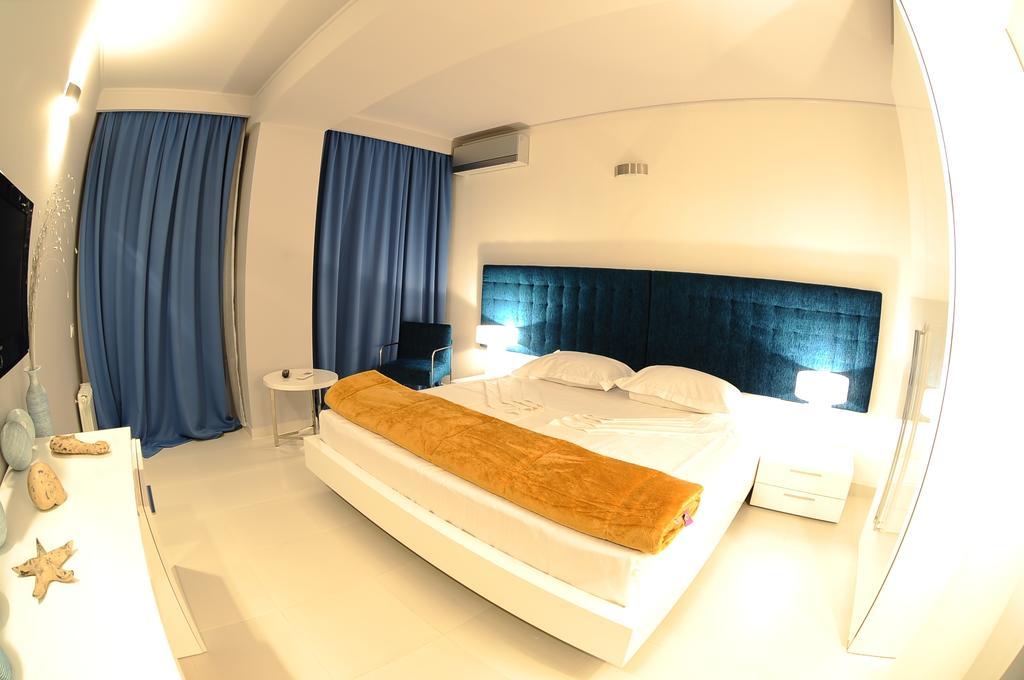 Mizuumi Boutique Hotel Mamaia Room photo